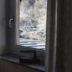 Haus Schatzl Apartments Mit Gartenanteil Und Bademoeglichkeit Im Fluss Bad Aussee