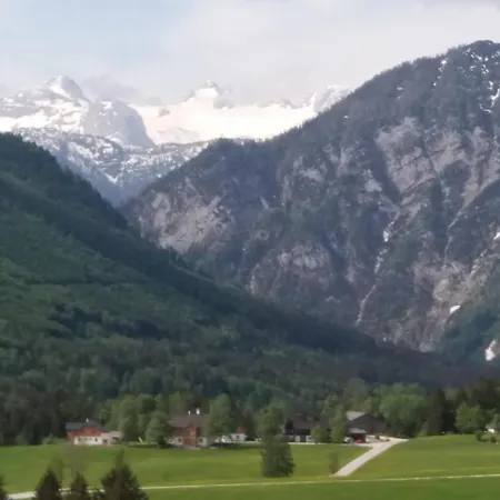 Haus Schatzl Mit Garten Und Bademoeglichkeit Im Fluss *