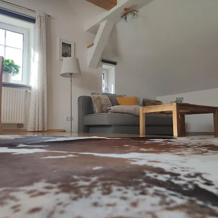 Apartmán Haus Schatzl Mit Garten Und Bademoeglichkeit Im Fluss