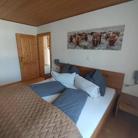 Lejlighed Haus Schatzl Mit Gartenanteil Und Bademoeglichkeit Im Fluss Bad Aussee