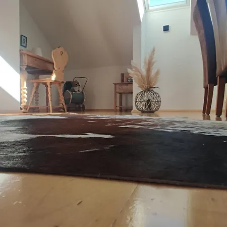 Lejlighed Haus Schatzl Mit Gartenanteil Und Bademoeglichkeit Im Fluss *