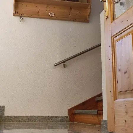 Lejlighed Haus Schatzl Mit Gartenanteil Und Bademoeglichkeit Im Fluss *