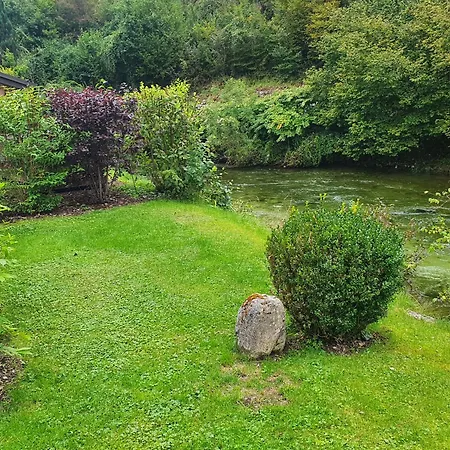 Haus Schatzl - 2 50 Oder 95 M2, Gartenbereich Und Baden Im Fluss *