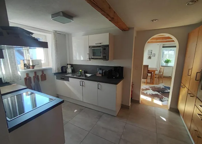 Haus Schatzl Mit Gartenanteil Und Bademöglichkeit Im Fluss