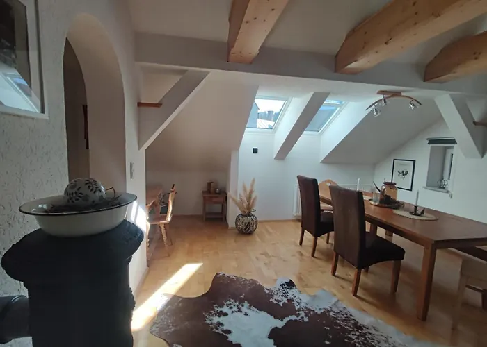 Apartment Haus Schatzl Mit Gartenanteil Und Bademöglichkeit Im Fluss Bad Aussee