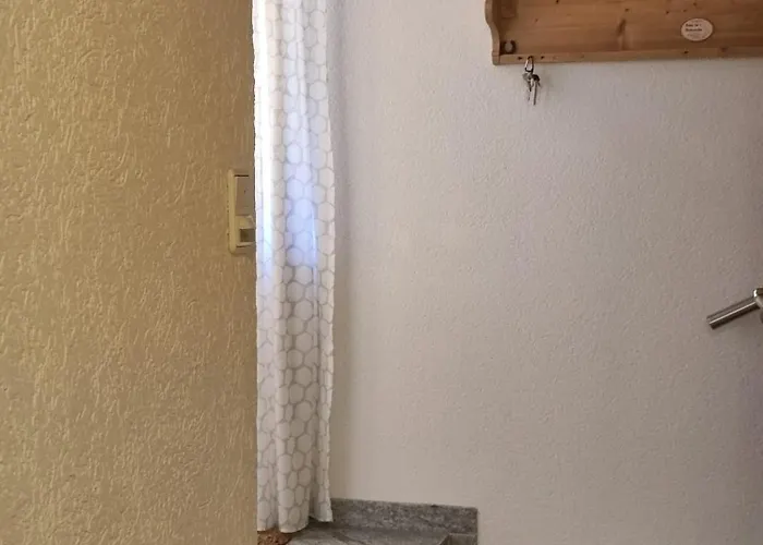 Haus Schatzl Mit Gartenanteil Und Bademöglichkeit Im Fluss Apartment *