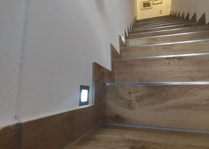 Apartment Haus Schatzl Mit Gartenanteil Und Bademöglichkeit Im Fluss Bad Aussee