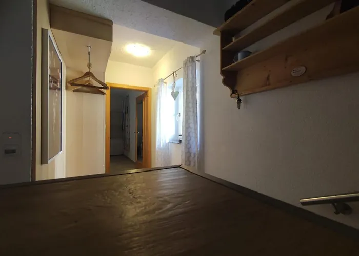 Apartment Haus Schatzl Mit Gartenanteil Und Bademöglichkeit Im Fluss Bad Aussee