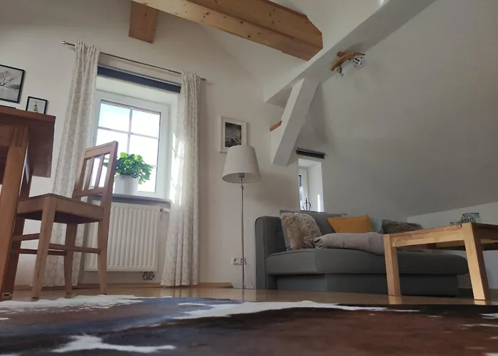 Haus Schatzl Mit Gartenanteil Und Bademöglichkeit Im Fluss Apartment *